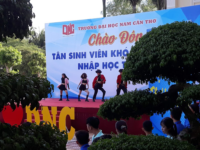 M&ocirc;i Trường Học Tập Năng Động v&agrave; S&aacute;ng Tạo