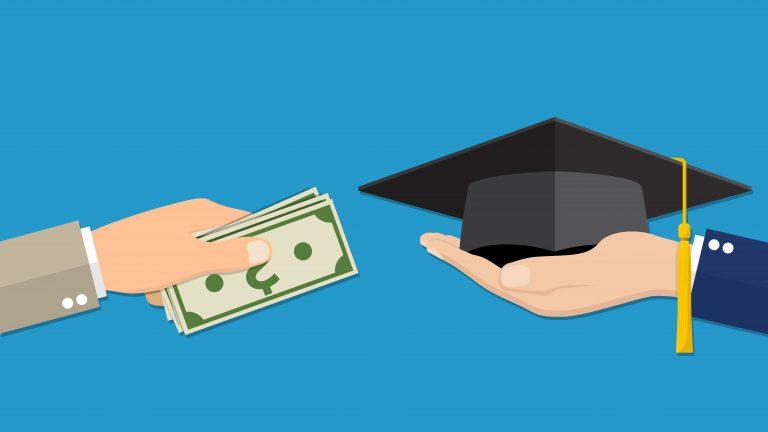 học ph&iacute; hệ đ&agrave;o tạo từ xa ng&agrave;nh kinh tế ph&aacute;t triển