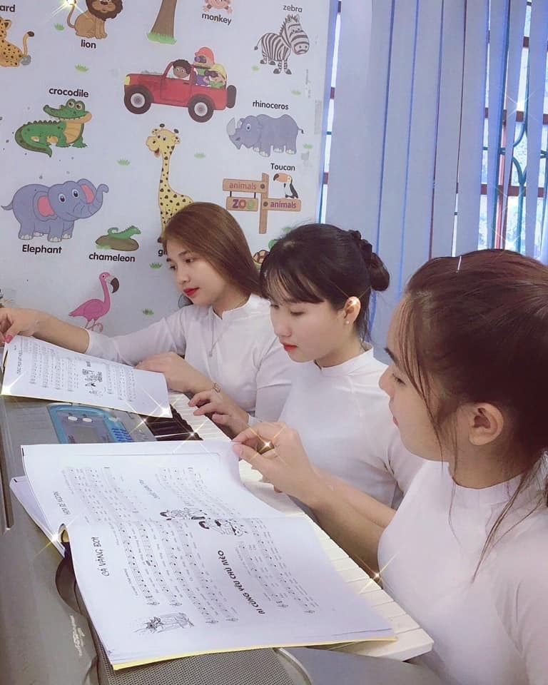 tuyển sinh sư phạm mầm non