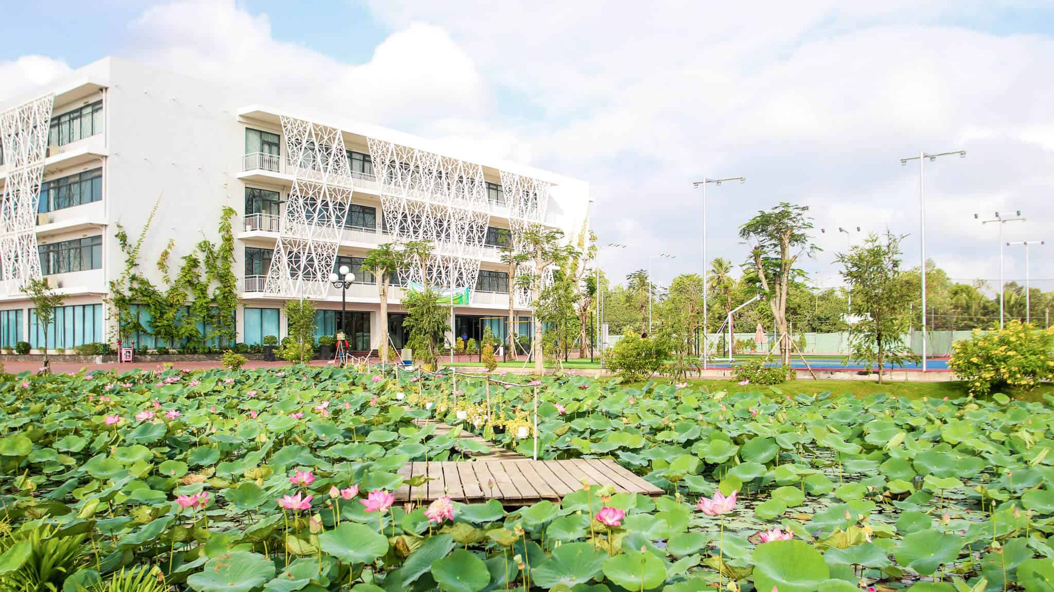 Lịch Sử H&igrave;nh Th&agrave;nh v&agrave; Ph&aacute;t Triển Đại Học FPT