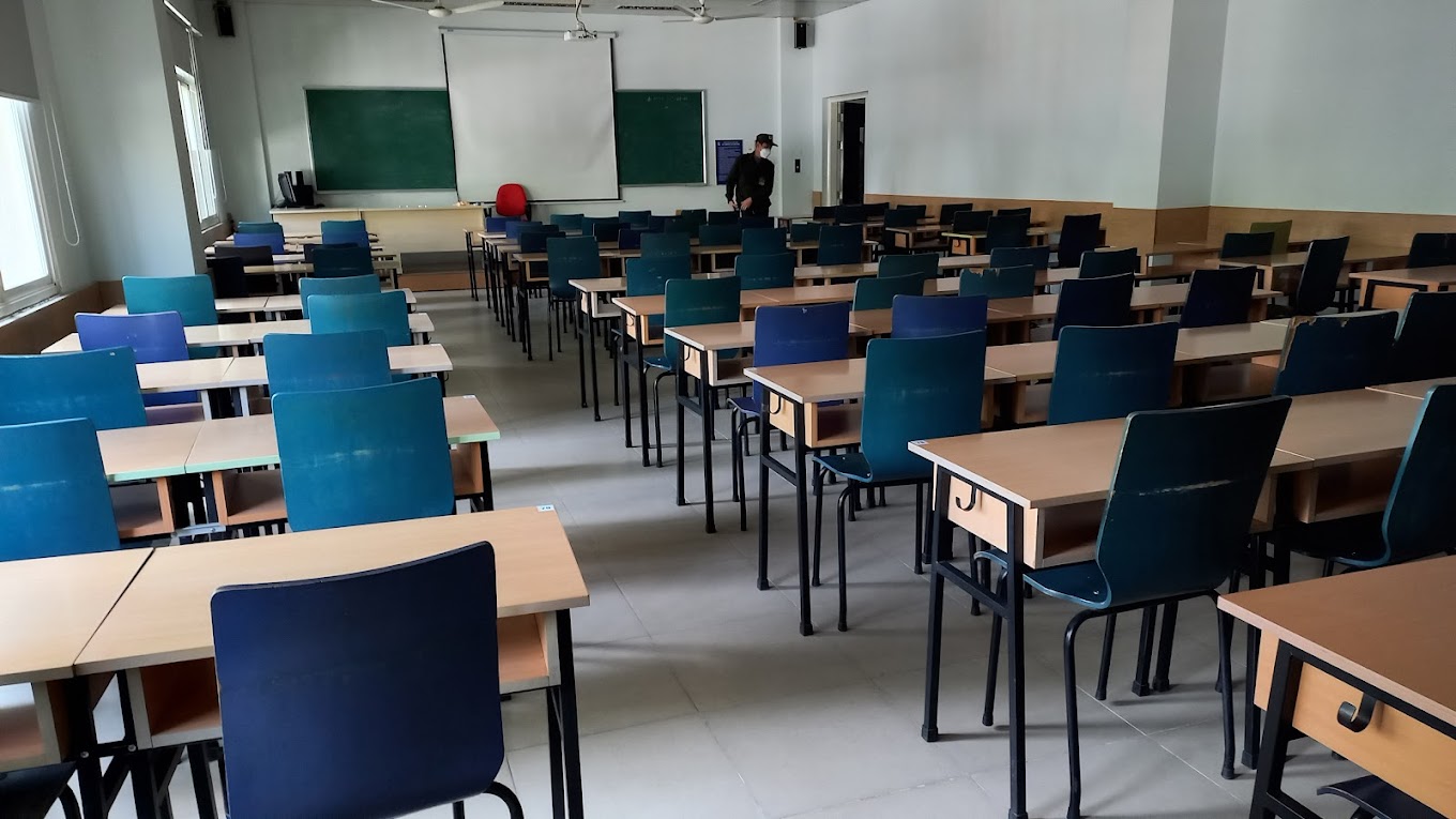 Cơ sở vật chất v&agrave; dịch vụ Đại học Thăng Long