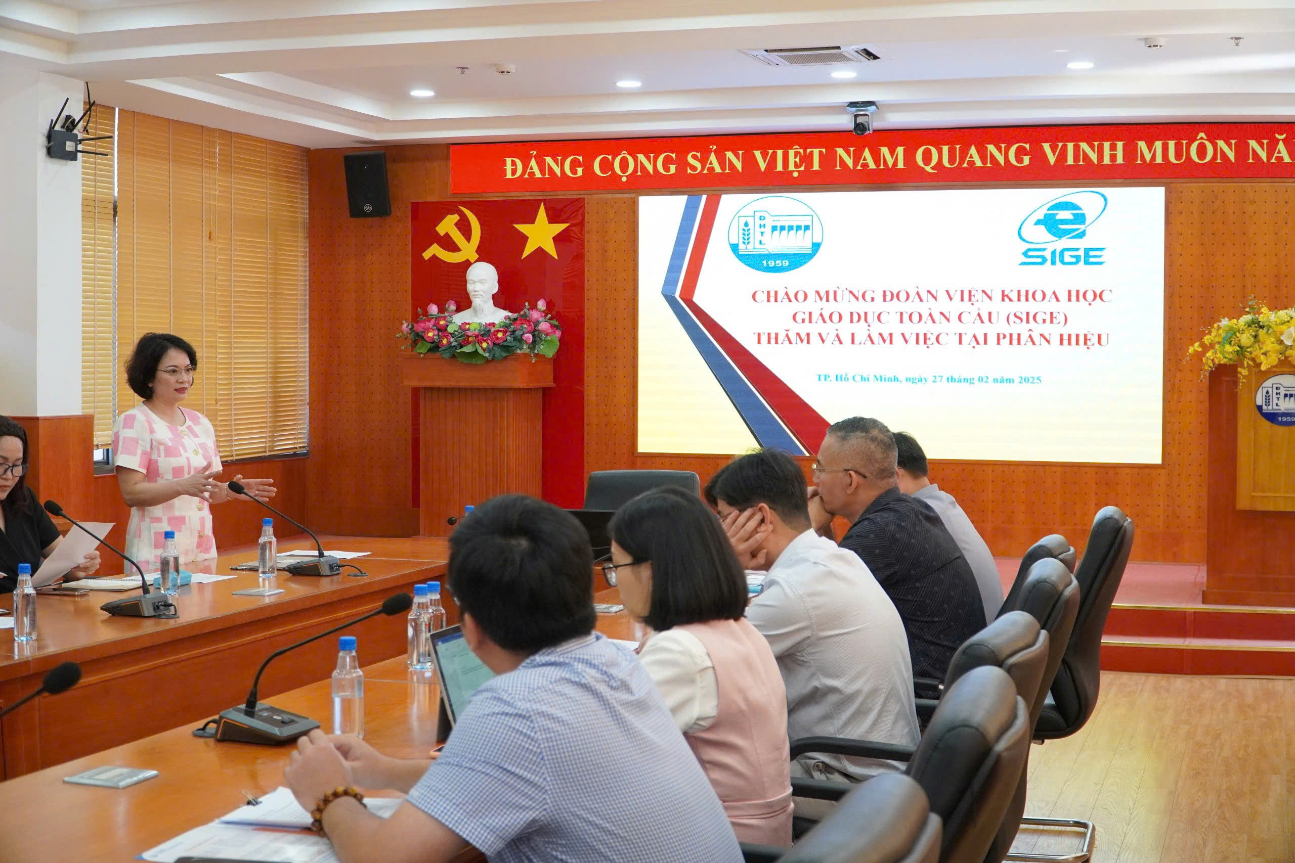 Cơ hội việc l&agrave;m v&agrave; hợp t&aacute;c doanh nghiệp của trường Đại học Thủy lợi cơ sở 2