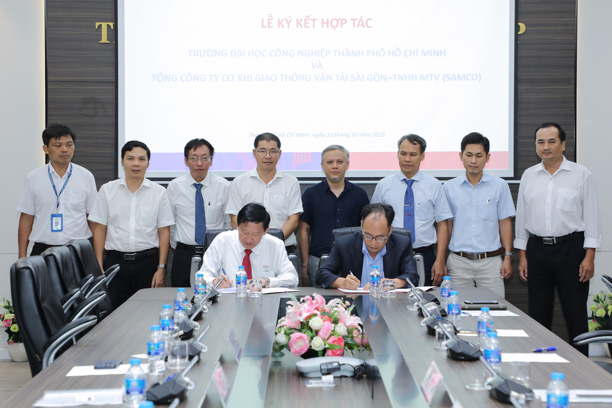 IUH&nbsp;Hợp t&aacute;c quốc tế