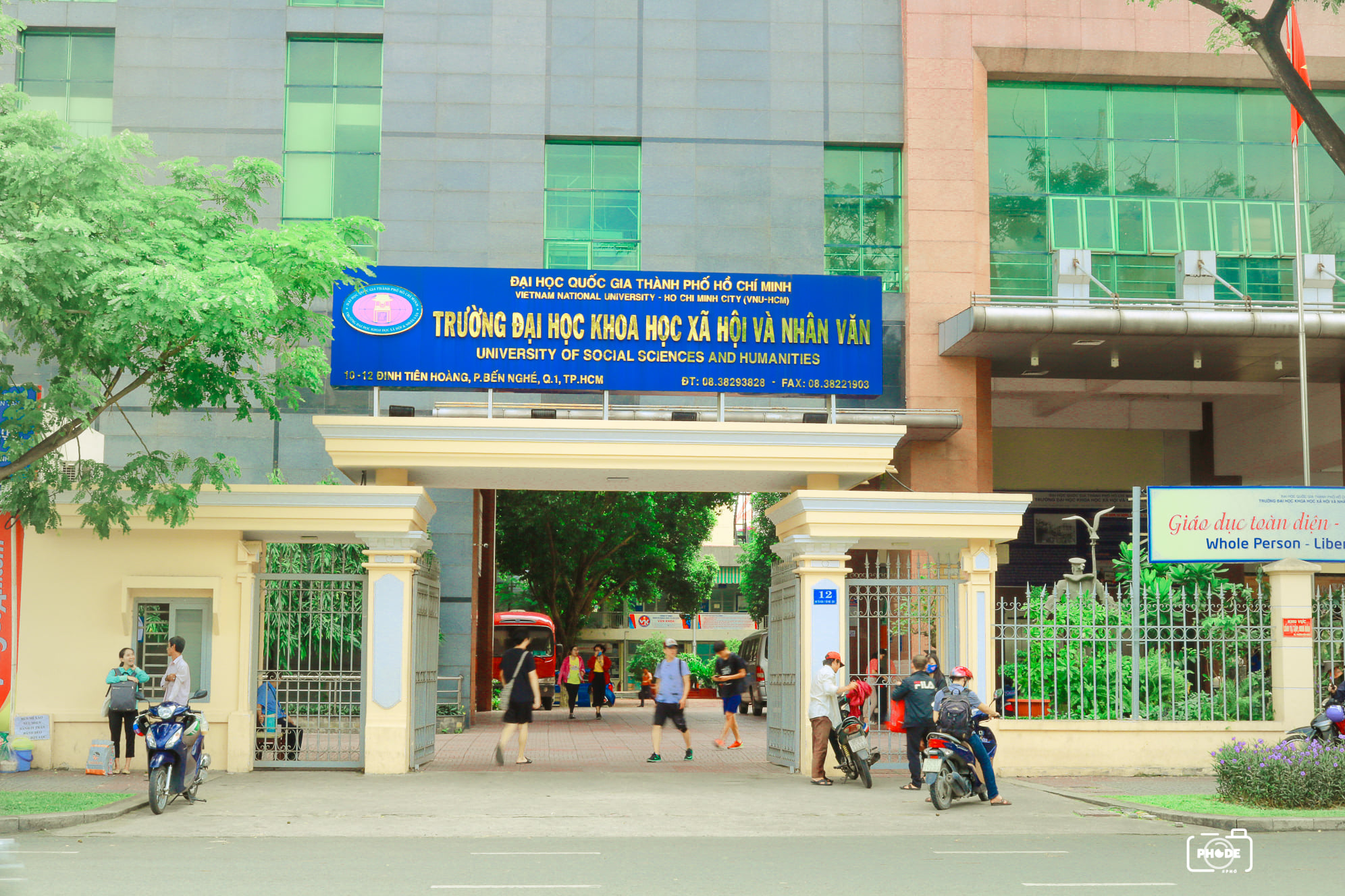 Giới thiệu về Đại học Khoa học X&atilde; hội v&agrave; Nh&acirc;n văn - Đại học Quốc gia TP. Hồ Ch&iacute; Minh