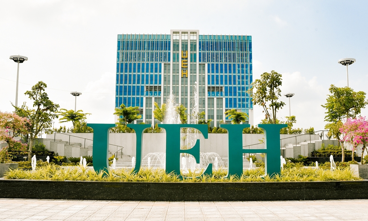 Giới thiệu về Đại học Kinh tế Th&agrave;nh phố Hồ Ch&iacute; Minh (UEH)