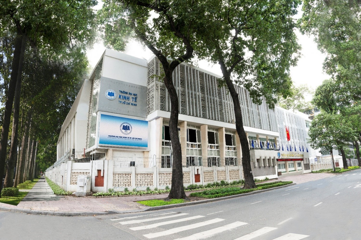 Cơ cấu tổ chức Đại học Kinh tế Th&agrave;nh phố Hồ Ch&iacute; Minh