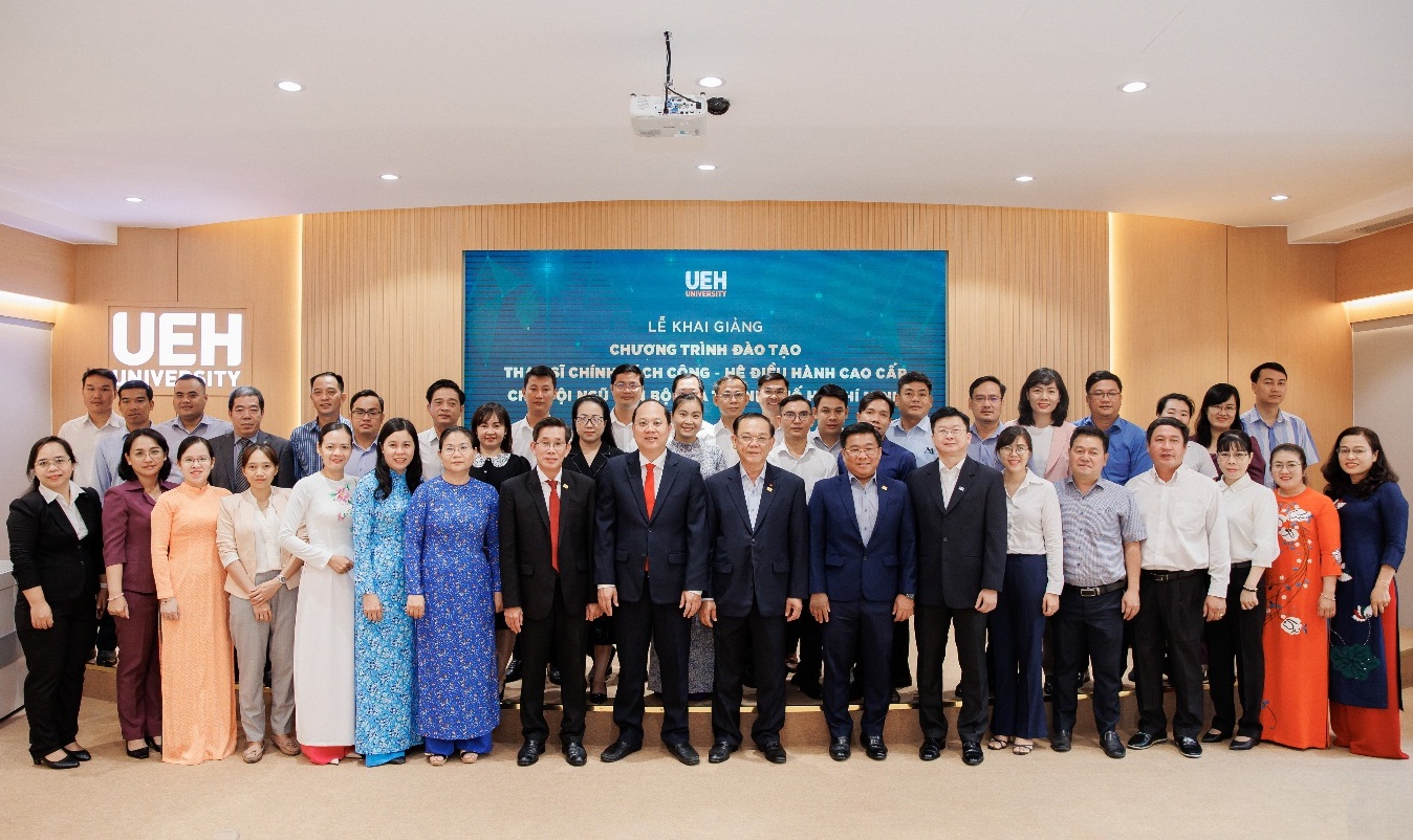 Đội ngũ giảng vi&ecirc;n Đại học Kinh tế Th&agrave;nh phố Hồ Ch&iacute; Minh
