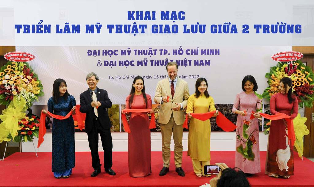 HCMUFA Hợp t&aacute;c quốc tế