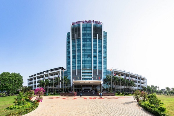 Lịch Sử H&igrave;nh Th&agrave;nh v&agrave; Ph&aacute;t Triển Trường Đại Học Sư Phạm Kỹ Thuật TP. Hồ Ch&iacute; Minh