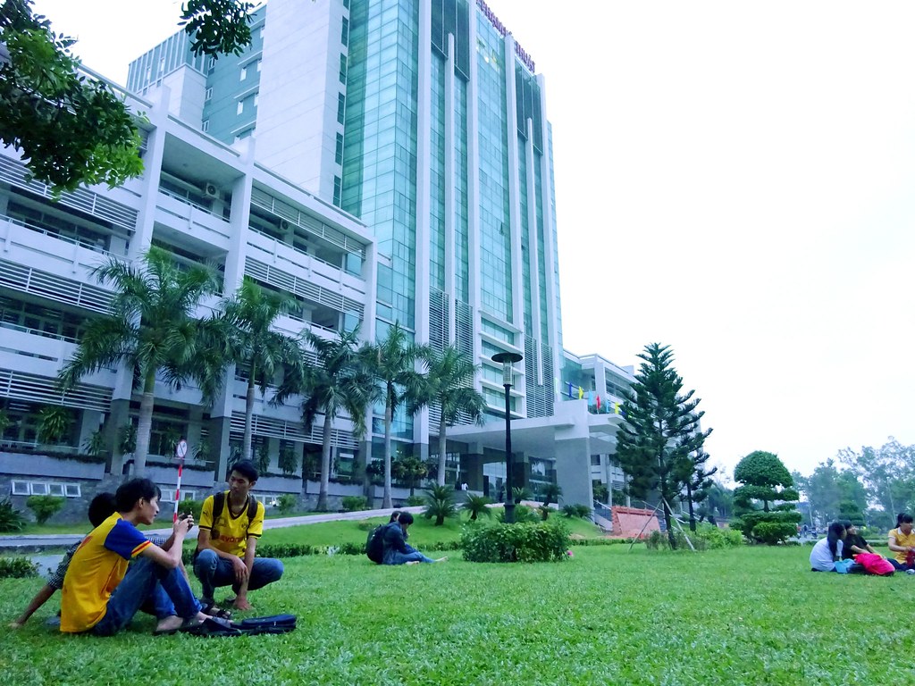 Hoạt Động Sinh Vi&ecirc;n Trường Đại Học Sư Phạm Kỹ Thuật TP. Hồ Ch&iacute; Minh