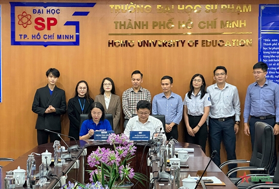 Trường Đại Học Sư Phạm TP. Hồ Ch&iacute; Minh Hợp T&aacute;c Quốc Tế