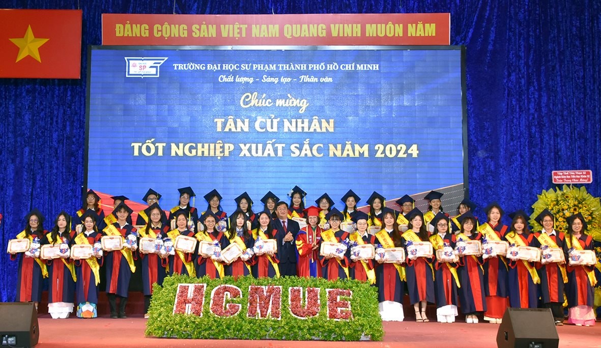 Th&agrave;nh Tựu v&agrave; Đ&oacute;ng G&oacute;p Trường Đại Học Sư Phạm TP. Hồ Ch&iacute; Minh