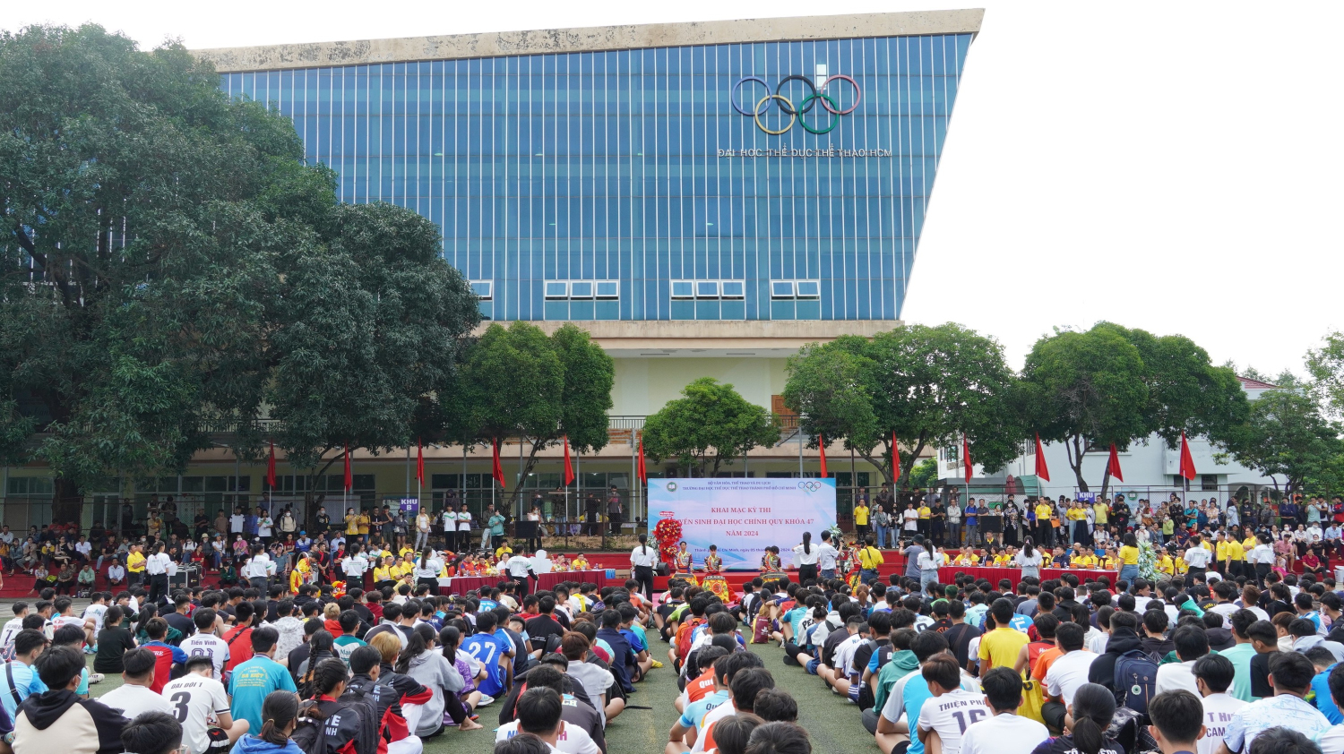 Hoạt Động Sinh Vi&ecirc;n Đại Học Thể Dục Thể Thao TP. Hồ Ch&iacute; Minh