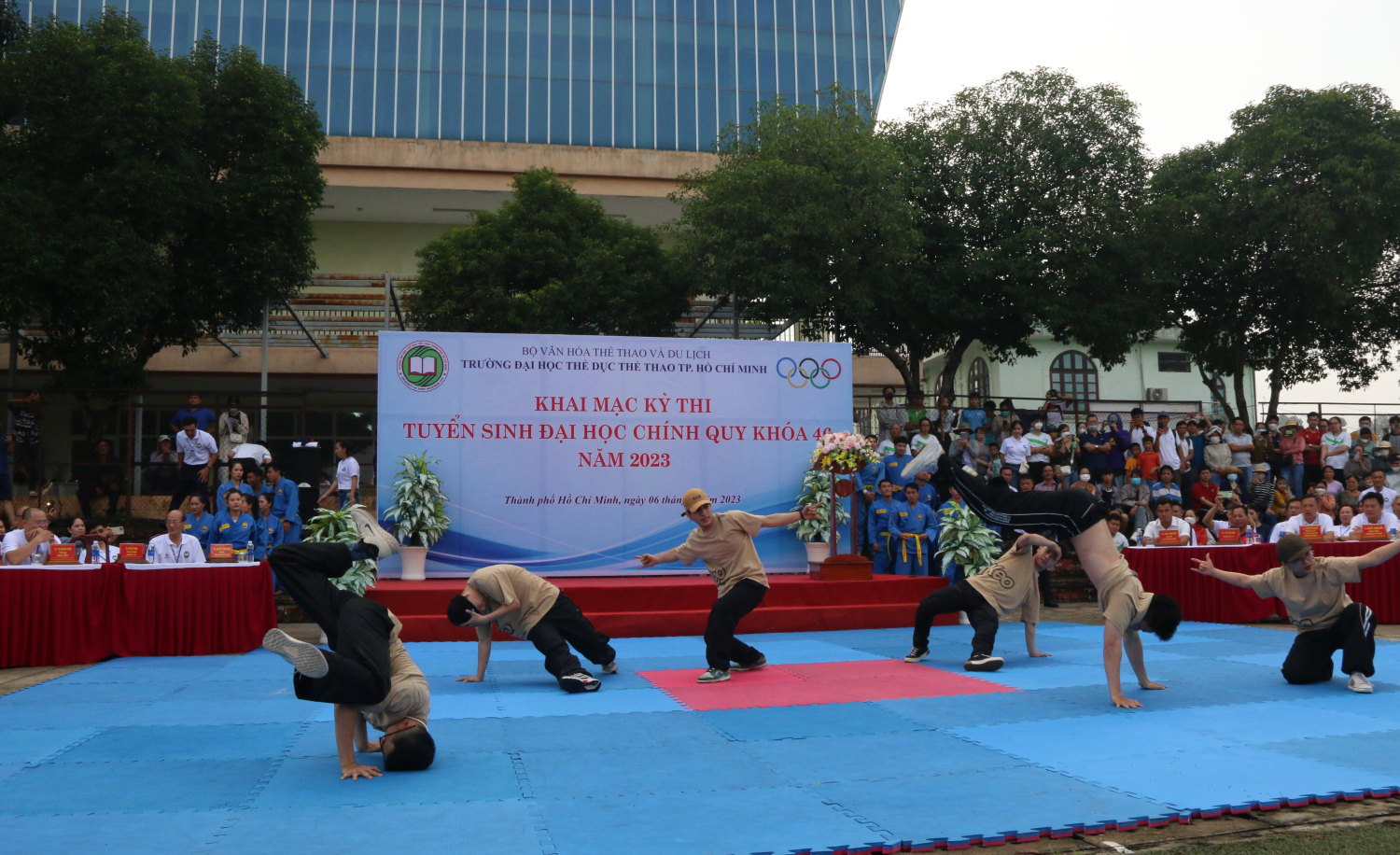 Sứ Mệnh v&agrave; Tầm Nh&igrave;n Đại Học Thể Dục Thể Thao TP. Hồ Ch&iacute; Minh