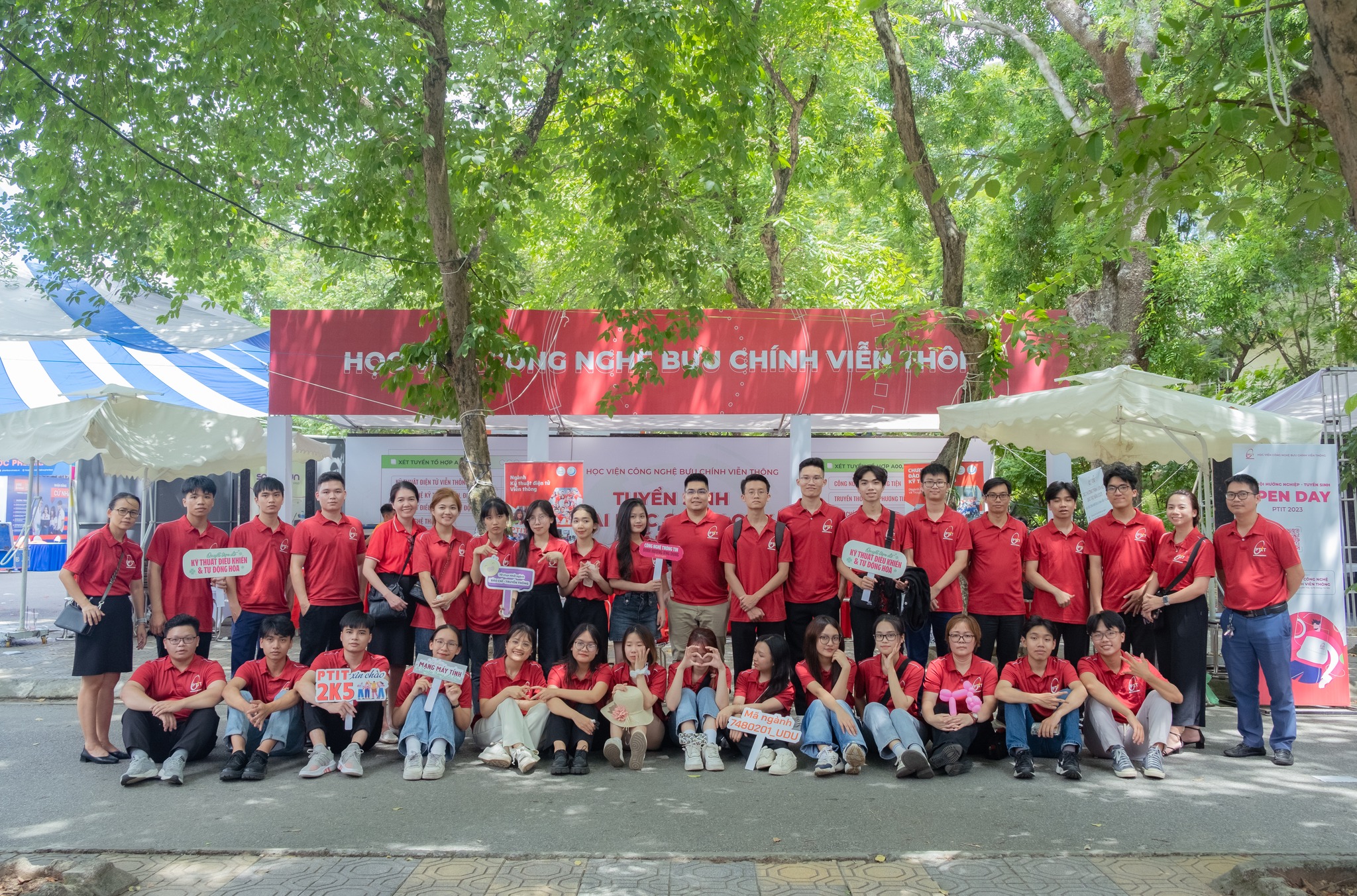 Hoạt Động Sinh Vi&ecirc;n V&agrave; Đời Sống Học Đường Học Viện C&ocirc;ng Nghệ Bưu Ch&iacute;nh Viễn Th&ocirc;ng TP. Hồ Ch&iacute; Minh