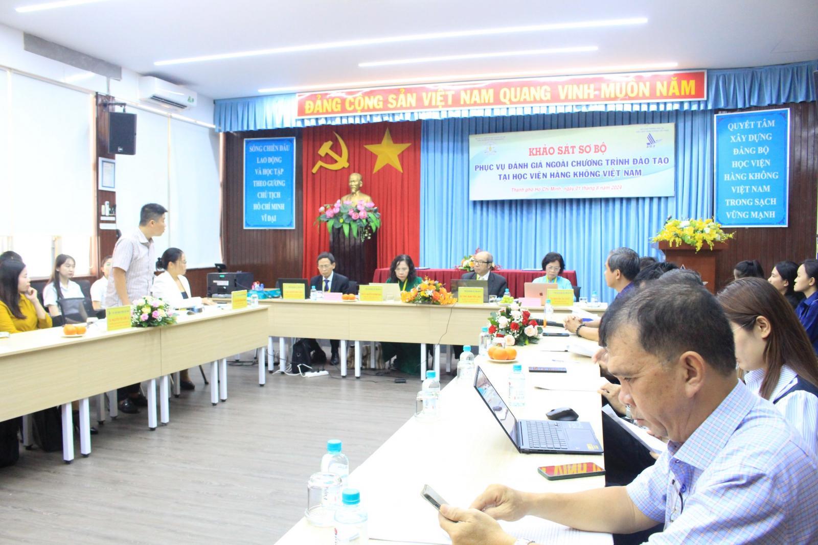 Đội Ngũ Giảng Vi&ecirc;n V&agrave; Nghi&ecirc;n Cứu Khoa Học Học Viện H&agrave;ng Kh&ocirc;ng Việt Nam