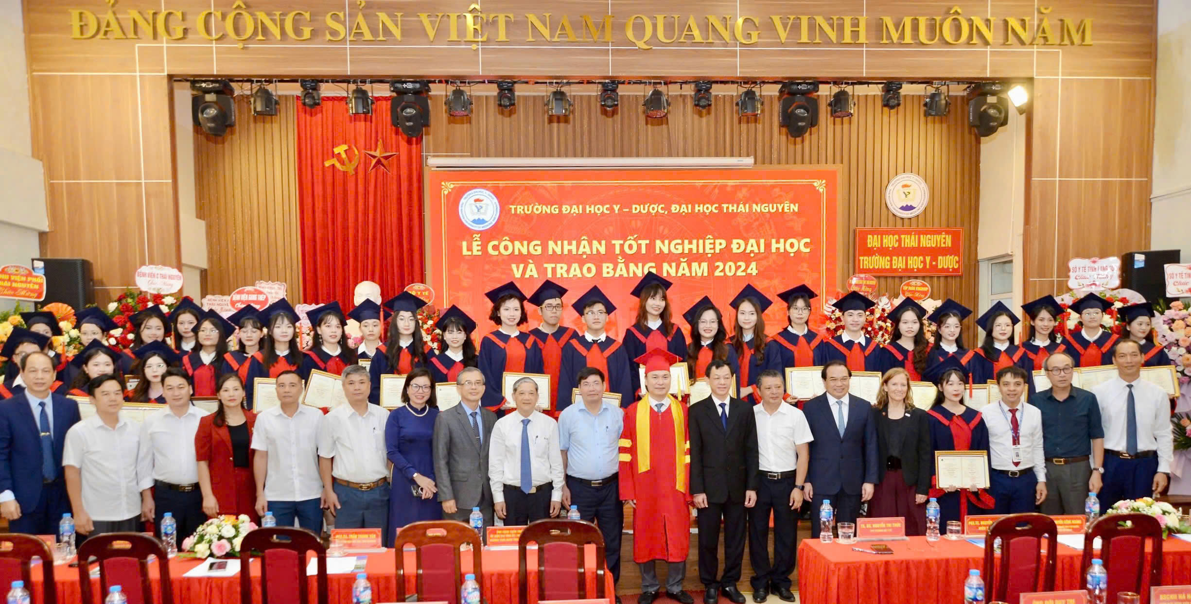 Định hướng ph&aacute;t triển trong tương lai Trường Đại học Y Dược