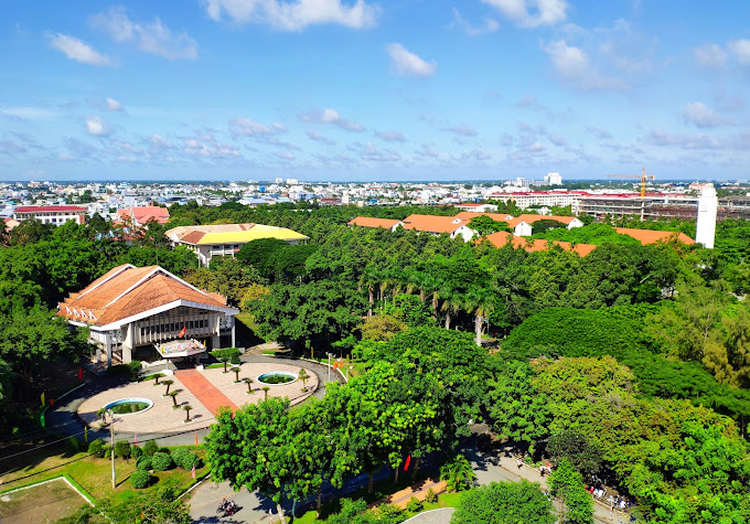 Vị Tr&iacute; Địa L&yacute; V&agrave; Cơ Sở Vật Chất