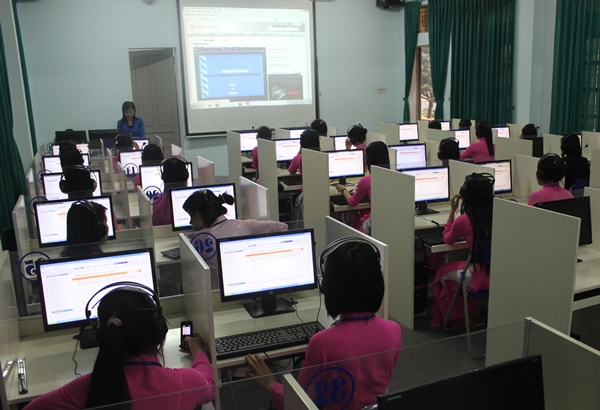 Chương Tr&igrave;nh Đ&agrave;o Tạo Đa Dạng V&agrave; Chất Lượng