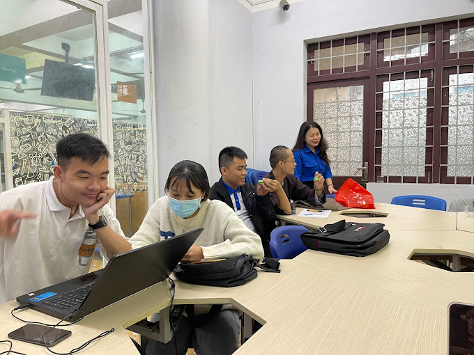 Hoạt Động Nghi&ecirc;n Cứu Khoa Học v&agrave; Hợp T&aacute;c Quốc Tế