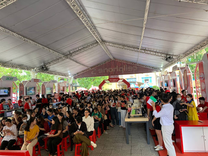 Th&agrave;nh t&iacute;ch v&agrave; đ&oacute;ng g&oacute;p cho x&atilde; hội