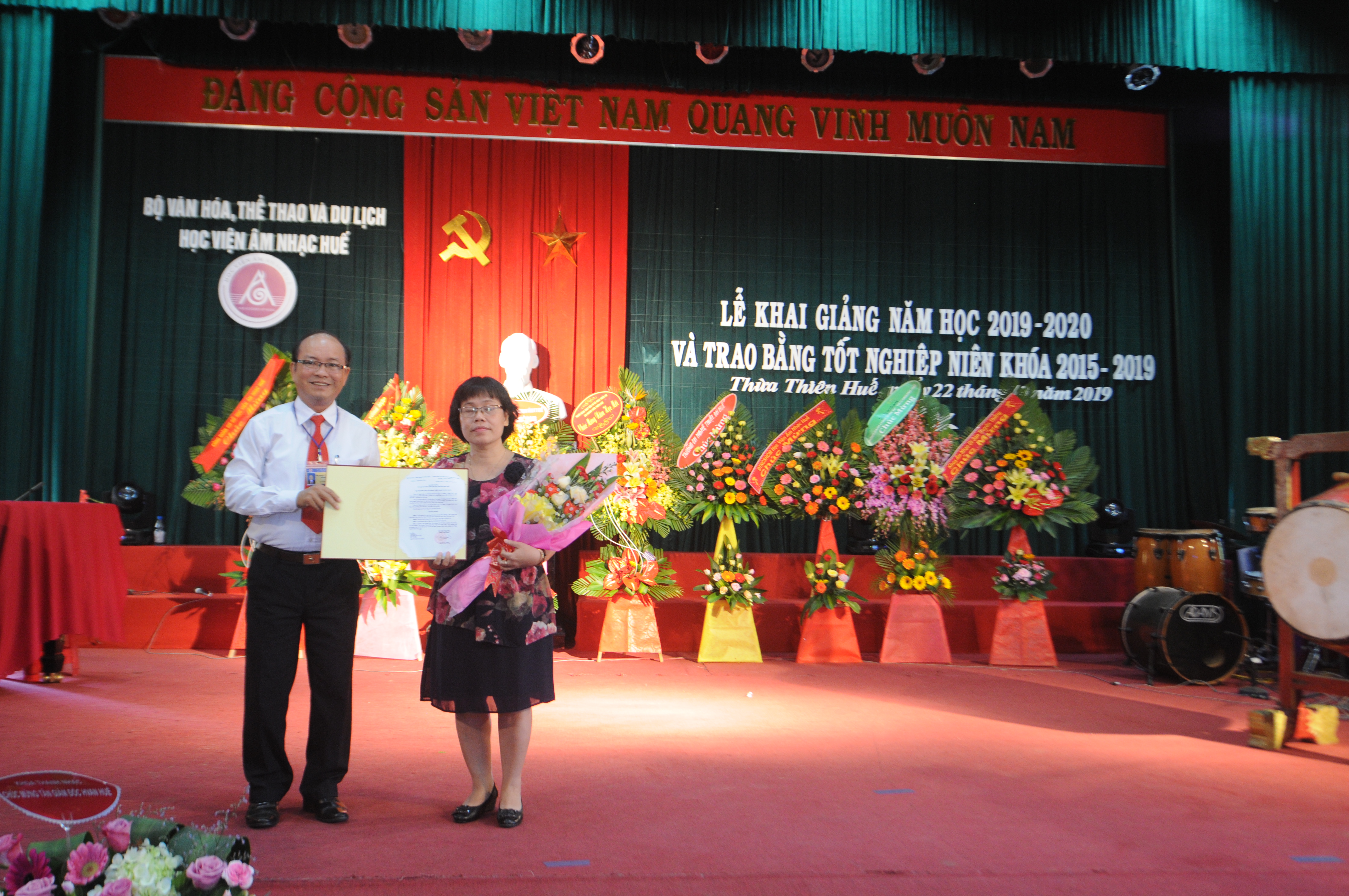 Hợp Tác Quốc Tế