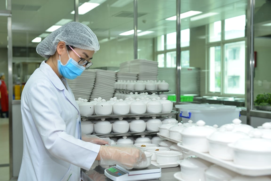 Ng&agrave;nh dinh dưỡng học trường n&agrave;o