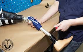 Ngành Dụng cụ chỉnh hình chân tay giả cơ hội việc làm