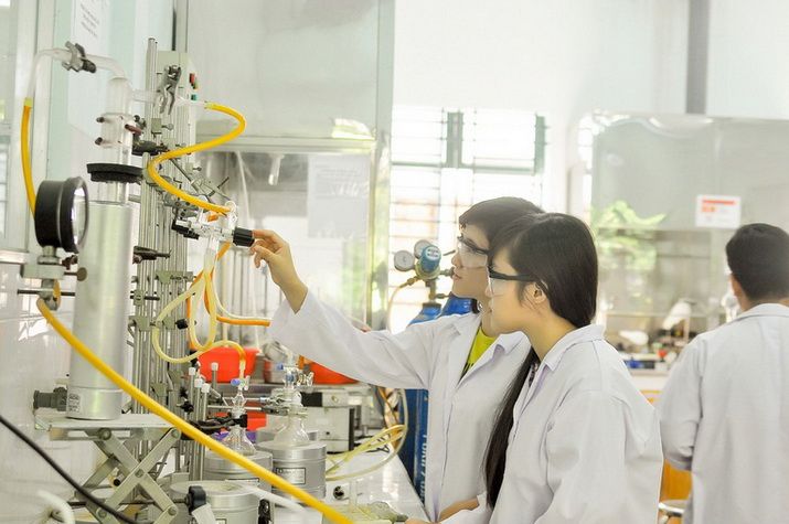 Ngành Kỹ thuật hóa học ra làm gì