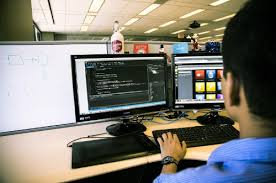 Ngành Máy tính và Khoa học thông tin ra trường làm gì