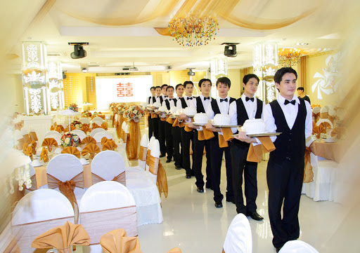 Ngành quản trị nhà hàng và dịch vụ ăn uống cần tố chất gì
